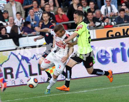 Fussball Bundesliga. RZ Pellets WAC gegen SK Puntigamer Sturm Graz.  Manuel Kerhe,  (WAC), Christian Klem (Graz). Wolfsberg, am 16.5.2015.
Foto: Kuess

---
pressefotos, pressefotografie, kuess, qs, qspictures, sport, bild, bilder, bilddatenbank