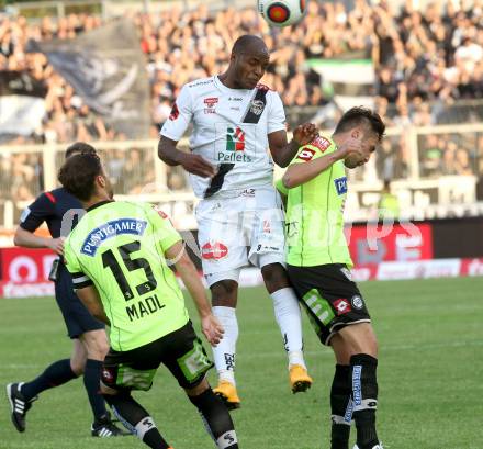 Fussball Bundesliga. RZ Pellets WAC gegen SK Puntigamer Sturm Graz.  Silvio De Oliveira,  (WAC), Anel Hadzic (Graz). Wolfsberg, am 16.5.2015.
Foto: Kuess

---
pressefotos, pressefotografie, kuess, qs, qspictures, sport, bild, bilder, bilddatenbank