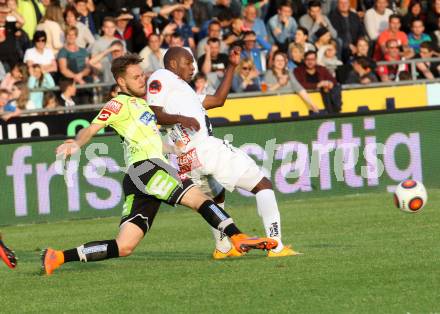 Fussball Bundesliga. RZ Pellets WAC gegen SK Puntigamer Sturm Graz.  Silvio De Oliveira, (WAC), Lukas Spendlhofer  (Graz). Wolfsberg, am 16.5.2015.
Foto: Kuess

---
pressefotos, pressefotografie, kuess, qs, qspictures, sport, bild, bilder, bilddatenbank