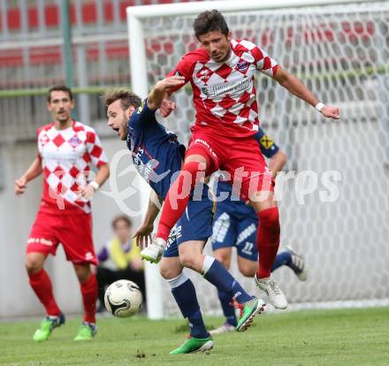 Fussball Regionalliga. SK Austria Klagenfurt gegen Kalsdorf. Marko Dusak, (SK Austria Klagenfurt), Dominik Hackinger  (Kalsdorf). Klagenfurt, 16.5.2015.
Foto: Kuess

---
pressefotos, pressefotografie, kuess, qs, qspictures, sport, bild, bilder, bilddatenbank