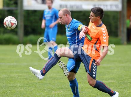 Fussball Unterliga Ost. DSG Sele Zell gegen Globasnitz. Miran Kelih, (Sele Zell), Anze Pesl (Globasnitz). Zell, am 17.5.2015.
Foto: Kuess
---
pressefotos, pressefotografie, kuess, qs, qspictures, sport, bild, bilder, bilddatenbank