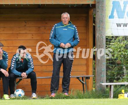 Fussball Unterliga Ost. DSG Sele Zell gegen Globasnitz. Trainer Josef Micheu  (Globasnitz). Zell, am 17.5.2015.
Foto: Kuess
---
pressefotos, pressefotografie, kuess, qs, qspictures, sport, bild, bilder, bilddatenbank