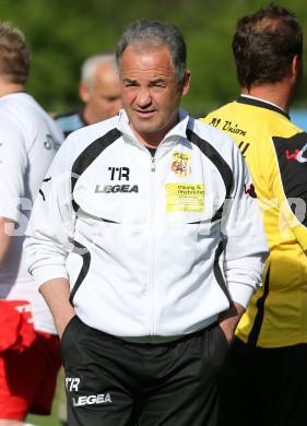 Fussball 1. Klasse Unteres Play Off. Oberes Moelltal gegen Stall. Trainer Franz Pacher  (Stall). Rangersdorf, am 16.5.2015.
Foto: Kuess
---
pressefotos, pressefotografie, kuess, qs, qspictures, sport, bild, bilder, bilddatenbank