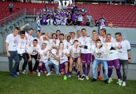 Fussball Regionalliga. SK Austria KLagenfurt gegen Wallern. Meisterehrung Austria. KLagenfurt, am 29.5.2015.
Foto: Kuess
---
pressefotos, pressefotografie, kuess, qs, qspictures, sport, bild, bilder, bilddatenbank