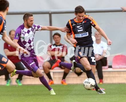 Fussball Regionalliga. SK Austria KLagenfurt gegen Wallern. Ali Hamdemir (Austria), Oliver Affenzeller (Wallern). KLagenfurt, am 29.5.2015.
Foto: Kuess
---
pressefotos, pressefotografie, kuess, qs, qspictures, sport, bild, bilder, bilddatenbank