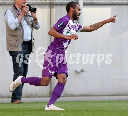 Fussball Regionalliga. SK Austria KLagenfurt gegen Wallern. Torjubel Tyrone Marcel Mc Cargo (Austria). KLagenfurt, am 29.5.2015.
Foto: Kuess
---
pressefotos, pressefotografie, kuess, qs, qspictures, sport, bild, bilder, bilddatenbank