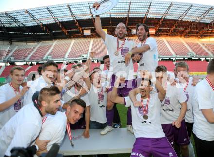 Fussball Regionalliga. SK Austria KLagenfurt gegen Wallern. Meisterehrung Austria. KLagenfurt, am 29.5.2015.
Foto: Kuess
---
pressefotos, pressefotografie, kuess, qs, qspictures, sport, bild, bilder, bilddatenbank