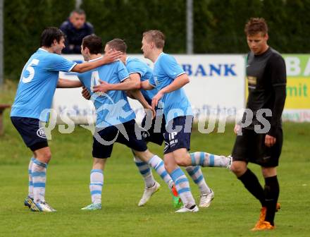 Fussball 2. Klasse C. Oberglan gegen Poertschach. Torjubel (Oberglan). Oberglan, am 22.5.2015.
Foto: Kuess
---
pressefotos, pressefotografie, kuess, qs, qspictures, sport, bild, bilder, bilddatenbank