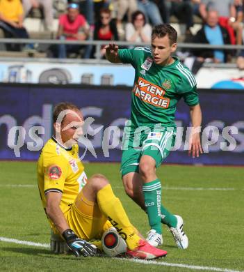 Fussball Bundesliga. RZ Pellets WAC gegen SK Rapid Wien.  Alexander Kofler, (WAC), Louis Schaub  (Wien). Wolfsberg, am 16.5.2015.
Foto: Kuess

---
pressefotos, pressefotografie, kuess, qs, qspictures, sport, bild, bilder, bilddatenbank