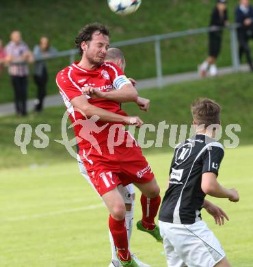 Fussball. Unterliga Ost. Ludmannsdorf gegen KAC 1909. Michael Sablatnik (Ludmannsdorf), Daniel Barrazutti (KAC 1909). Ludmannsdorf, 31.5.2015.
Foto: Kuess
---
pressefotos, pressefotografie, kuess, qs, qspictures, sport, bild, bilder, bilddatenbank