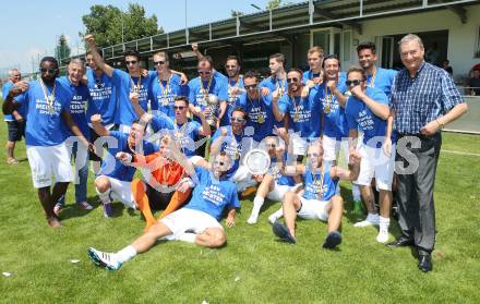 Fussball Kaerntner Liga. Annabichler SV gegen ATUS Ferlach. Meisterjubel.  (ASV). Annabichl, am 7.6.2015.
Foto: Kuess
---
pressefotos, pressefotografie, kuess, qs, qspictures, sport, bild, bilder, bilddatenbank