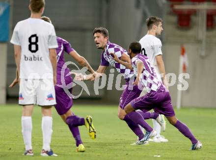 Fussball Regionalliga. Aufstiegs Play Off. SK Austria Klagenfurt gegen Parndorf. Torjubel Marko Dusak (Austria). KLagenfurt, am 9.6.2015.
Foto: Kuess
---
pressefotos, pressefotografie, kuess, qs, qspictures, sport, bild, bilder, bilddatenbank