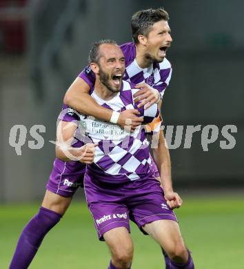 Fussball Regionalliga. Aufstiegs Play Off. SK Austria Klagenfurt gegen Parndorf. Torjubel Christian Prawda, Marko Dusak (Austria). KLagenfurt, am 9.6.2015.
Foto: Kuess
---
pressefotos, pressefotografie, kuess, qs, qspictures, sport, bild, bilder, bilddatenbank