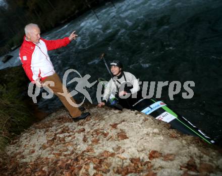 Wildwassersport. Kanu. Nadine Weratschnig, Helmar Steindl. Klagenfurt, 4.11.2014.
Foto: Kuess
---
pressefotos, pressefotografie, kuess, qs, qspictures, sport, bild, bilder, bilddatenbank