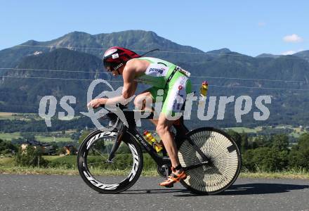 Ironman Austria. Radfahren. Christian Birngruber (AUT). Klagenfurt, am 28.6.2015.
Foto: Kuess
---
pressefotos, pressefotografie, kuess, qs, qspictures, sport, bild, bilder, bilddatenbank