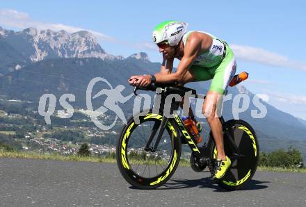 Ironman Austria. Radfahren. Marino Vanhoenacker (BEL). Klagenfurt, am 28.6.2015.
Foto: Kuess
---
pressefotos, pressefotografie, kuess, qs, qspictures, sport, bild, bilder, bilddatenbank