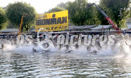 Ironman Austria. Schwimmstart, Schwimmen. Klagenfurt, am 28.6.2015.
Foto: Kuess
---
pressefotos, pressefotografie, kuess, qs, qspictures, sport, bild, bilder, bilddatenbank