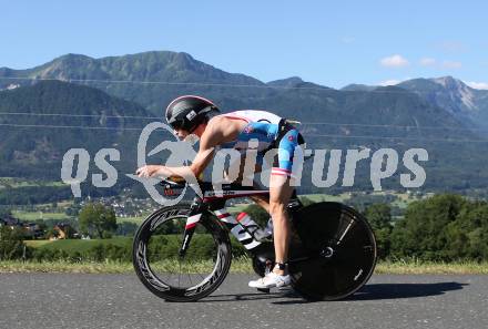 Ironman Austria. Radfahren. Andreas Giglmayr (AUT). Klagenfurt, am 28.6.2015.
Foto: Kuess
---
pressefotos, pressefotografie, kuess, qs, qspictures, sport, bild, bilder, bilddatenbank