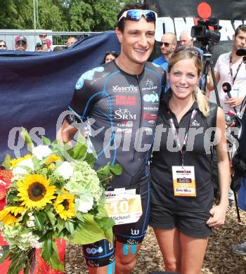 Ironman Austria. Ziel. Michael Weiss (AUT), Rachel Weiss. Klagenfurt, am 28.6.2015.
Foto: kuess
---
pressefotos, pressefotografie, kuess, qs, qspictures, sport, bild, bilder, bilddatenbank