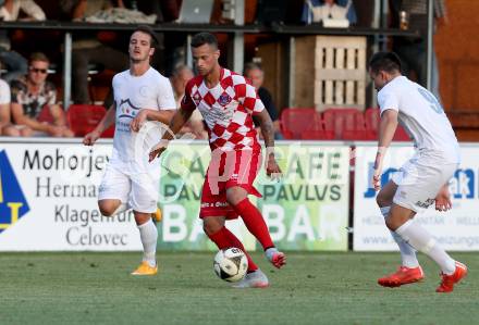 Fussball Testspiel. Annabichler SV gegen SK Austria Klagenfurt. Maertin Salentinig,  (ASV), Marco Sahanek (Austria). Welzenegg, am 29.6.2015.
Foto: Kuess
---
pressefotos, pressefotografie, kuess, qs, qspictures, sport, bild, bilder, bilddatenbank