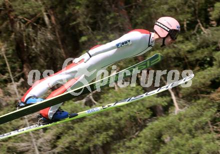 Schi Nordisch. Schispringen. Training OESV in der Villacher Alpenarena.  Stefan Kraft. Villach, am 30.6.2015.
Foto: Kuess
---
pressefotos, pressefotografie, kuess, qs, qspictures, sport, bild, bilder, bilddatenbank