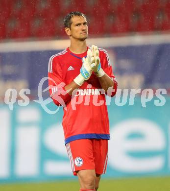 Fussball Testspiel. SK Austria Klagenfurt gegen Schalke 04. Michael Gspurnig (Schalke). Klagenfurt, am 8.7.2015.
Foto: Kuess
---
pressefotos, pressefotografie, kuess, qs, qspictures, sport, bild, bilder, bilddatenbank