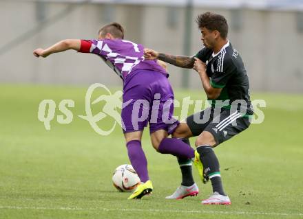 Fussball Testspiel. SK Austria Klagenfurt gegen Schalke 04. Fabian Miesenboeck, (Austria Klagenfurt),  Da Paula Uilson Junior Caicara (Schalke). Klagenfurt, am 8.7.2015.
Foto: Kuess
---
pressefotos, pressefotografie, kuess, qs, qspictures, sport, bild, bilder, bilddatenbank