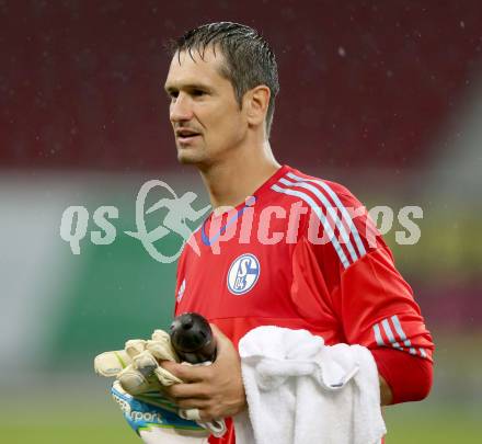 Fussball Testspiel. SK Austria Klagenfurt gegen Schalke 04. Michael Gspurnig (Schalke). Klagenfurt, am 8.7.2015.
Foto: Kuess
---
pressefotos, pressefotografie, kuess, qs, qspictures, sport, bild, bilder, bilddatenbank