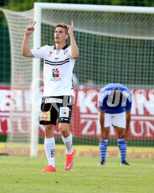 Fussball Testspiel. RZ Pellets WAC gegen Schalke 04.  Torjubel Tadej Trdina (WAC). Wolfsberg, am 10.7.2015.
Foto: Kuess
---
pressefotos, pressefotografie, kuess, qs, qspictures, sport, bild, bilder, bilddatenbank