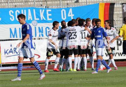 Fussball Testspiel. RZ Pellets WAC gegen Schalke 04. Torjubel (WAC). Wolfsberg, am 10.7.2015.
Foto: Kuess
---
pressefotos, pressefotografie, kuess, qs, qspictures, sport, bild, bilder, bilddatenbank