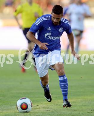 Fussball Testspiel. RZ Pellets WAC gegen Schalke 04. Serkan Goecer (Schalke). Wolfsberg, am 10.7.2015.
Foto: Kuess
---
pressefotos, pressefotografie, kuess, qs, qspictures, sport, bild, bilder, bilddatenbank