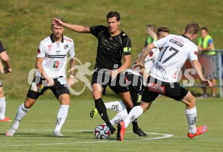 Fussball OEFB Cup. ASKOE Koettmannsdorf gegen RZ Pellets WAC.  Christoph Pibal, (Koettmannsdorf), Tadej Trdina (WAC). Koettmannsdorf, am 19.7.2015.
Foto: Kuess
---
pressefotos, pressefotografie, kuess, qs, qspictures, sport, bild, bilder, bilddatenbank