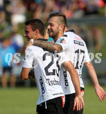 Fussball OEFB Cup. ASKOE Koettmannsdorf gegen RZ Pellets WAC.  Torjubel Peter Tschernegg, Peter Zulj (WAC). Koettmannsdorf, am 19.7.2015.
Foto: Kuess
---
pressefotos, pressefotografie, kuess, qs, qspictures, sport, bild, bilder, bilddatenbank