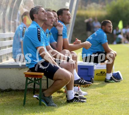 Fussball OEFB Cup. ASKOE Koettmannsdorf gegen RZ Pellets WAC.  Trainer Dietmar Kuehbauer, Co-Trainer Manfred Nastl, Co-Trainer Hannes Jochum, Tormanntrainer Adi Preschern (WAC). Koettmannsdorf, am 19.7.2015.
Foto: Kuess
---
pressefotos, pressefotografie, kuess, qs, qspictures, sport, bild, bilder, bilddatenbank