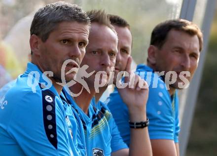 Fussball OEFB Cup. ASKOE Koettmannsdorf gegen RZ Pellets WAC.  Trainer Dietmar Kuehbauer, Co-Trainer Manfred Nastl, Co-Trainer Hannes Jochum, Tormanntrainer Adi Preschern (WAC). Koettmannsdorf, am 19.7.2015.
Foto: Kuess
---
pressefotos, pressefotografie, kuess, qs, qspictures, sport, bild, bilder, bilddatenbank