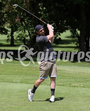 Lederhosen- und Trachten-Golfturnier: Michael Raffl.
Klopeiner See, 11. Juli 2015
Foto: Kuess
---
pressefotos, pressefotografie, kuess, qs, qspictures, sport, bild, bilder, bilddatenbank