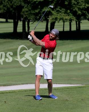 Lederhosen- und Trachten-Golfturnier. Michael Grabner.
Klopeiner See, 11. Juli 2015
Foto: Kuess
---
pressefotos, pressefotografie, kuess, qs, qspictures, sport, bild, bilder, bilddatenbank