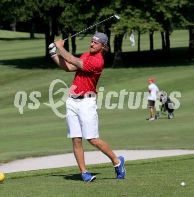 Lederhosen- und Trachten-Golfturnier. Michael Grabner.
Klopeiner See, 11. Juli 2015
Foto: Kuess
---
pressefotos, pressefotografie, kuess, qs, qspictures, sport, bild, bilder, bilddatenbank