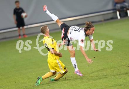 Fussball. UEFA Europa League 2015/2016. Second Qualifying Round. RZ Pellets WAC gegen FC Shakhtyor Soligorsk. Philip Hellquist, (WAC), Pavel Rybak (Shakhtyor Soligorsk). Klagenfurt, am 23.7.2015.
Foto: Kuess
---
pressefotos, pressefotografie, kuess, qs, qspictures, sport, bild, bilder, bilddatenbank