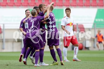 Fussball. Sky go Erste Liga. SK Austria Klagenfurt gegen FC Liefering. Torjubel Patrik Eler (Klagenfurt). Klagenfurt, am 24.7.2015.
Foto: Kuess
---
pressefotos, pressefotografie, kuess, qs, qspictures, sport, bild, bilder, bilddatenbank