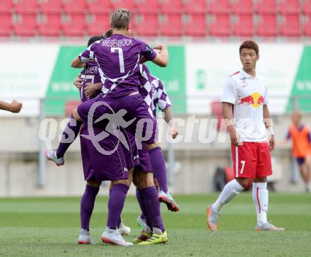 Fussball. Sky go Erste Liga. SK Austria Klagenfurt gegen FC Liefering. Torjubel Austria. Klagenfurt, am 24.7.2015.
Foto: Kuess
---
pressefotos, pressefotografie, kuess, qs, qspictures, sport, bild, bilder, bilddatenbank