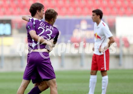 Fussball. Sky go Erste Liga. SK Austria Klagenfurt gegen FC Liefering. Torjubel Patrik Eler, Christian Falk (Klagenfurt). Klagenfurt, am 24.7.2015.
Foto: Kuess
---
pressefotos, pressefotografie, kuess, qs, qspictures, sport, bild, bilder, bilddatenbank