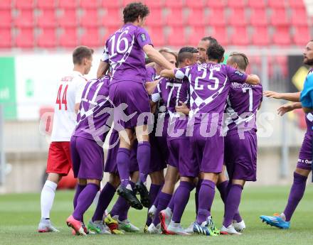 Fussball. Sky go Erste Liga. SK Austria Klagenfurt gegen FC Liefering. Torjubel Austria. Klagenfurt, am 24.7.2015.
Foto: Kuess
---
pressefotos, pressefotografie, kuess, qs, qspictures, sport, bild, bilder, bilddatenbank