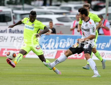 Fussball. Tipico Bundesliga. RZ Pellets WAC gegen FK Austria Wien. Roland Putsche, (WAC), Kayode Olarenwaju Ayobami  (Wien). Wolfsberg, am 26.7.2015.
Foto: Kuess
Foto: Kuess

---
pressefotos, pressefotografie, kuess, qs, qspictures, sport, bild, bilder, bilddatenbank