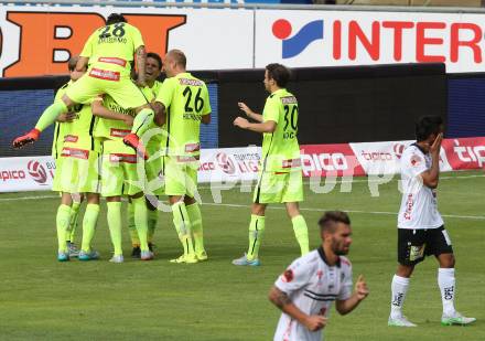 Fussball. Tipico Bundesliga. RZ Pellets WAC gegen FK Austria Wien. Torjubel   (Wien). Wolfsberg, am 26.7.2015.
Foto: Kuess
Foto: Kuess

---
pressefotos, pressefotografie, kuess, qs, qspictures, sport, bild, bilder, bilddatenbank