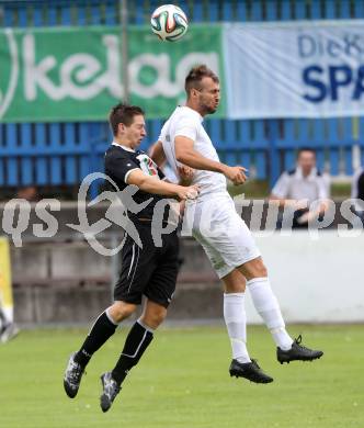 Fussball Regionalliga. Annabichler SV gegen RZ Pellets WAC Amateure. Mustafa Nukic (ASV), Stefan Moll (WAC). Annabichl, am 26.7.2015.
Foto: Kuess
---
pressefotos, pressefotografie, kuess, qs, qspictures, sport, bild, bilder, bilddatenbank