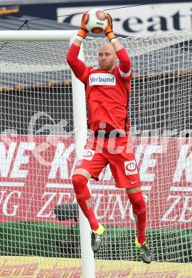 Fussball. Tipico Bundesliga. RZ Pellets WAC gegen FK Austria Wien. Robert Almer  (Wien). Wolfsberg, am 26.7.2015.
Foto: Kuess
Foto: Kuess

---
pressefotos, pressefotografie, kuess, qs, qspictures, sport, bild, bilder, bilddatenbank