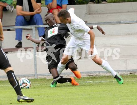 Fussball Regionalliga. Annabichler SV gegen RZ Pellets WAC Amateure.  Vahid Muharemovic,  (ASV), Bunabass Ceesay (WAC). Annabichl, am 26.7.2015.
Foto: Kuess
---
pressefotos, pressefotografie, kuess, qs, qspictures, sport, bild, bilder, bilddatenbank