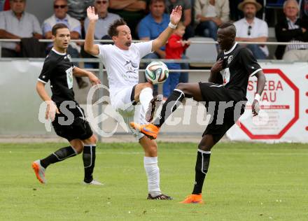 Fussball Regionalliga. Annabichler SV gegen RZ Pellets WAC Amateure.  Matthias Dollinger,  (ASV), Bunabass Ceesay (WAC). Annabichl, am 26.7.2015.
Foto: Kuess
---
pressefotos, pressefotografie, kuess, qs, qspictures, sport, bild, bilder, bilddatenbank