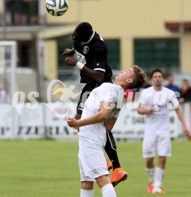 Fussball Regionalliga. Annabichler SV gegen RZ Pellets WAC Amateure.  Matthias Philipp Gaggl, (ASV), Bunabass Ceesay  (WAC). Annabichl, am 26.7.2015.
Foto: Kuess
---
pressefotos, pressefotografie, kuess, qs, qspictures, sport, bild, bilder, bilddatenbank